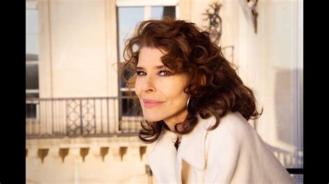 Fanny Ardant à poil : vidéos porno et sex tapes @ xHamster